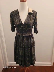 NWT Burberry London Camo Print V-Neck Lined Dress, Women's Size 8 - Picture 1 of 8