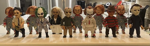 Mezco 15 inch and MDS 6 inch stylized figures Lot Cover