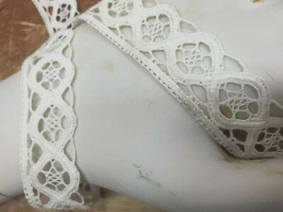 Vintage 1 1/8" Venis Crema Encaje Cluny Algodón Teñible 1yd Hecho en EE. UU. Foto 1 de 4