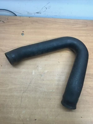 YAMAHA WAVEBLASTER 2 760 CAJA DE AGUA A SALIDA MANGUERA WAVE BLASTER 2 Foto 1 de 2