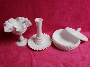 3 PIECE LOT OF VINTAGE WHITE MILK GLASS - Picture 1 of 9