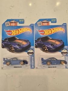 Hot Wheels HW Showroom Porsche 993 GT 2 Blue/Gold Wheels Lot 2 ๐ฅ - Picture 1 of 4