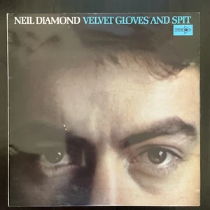 NEIL DIAMOND VELVET GLOVES AND SPIT MCA LP MCALP 124 STEREO - Picture 1 of 8
