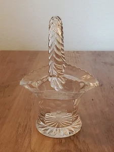 Clear Glass Mini Basket By Duncan Miller Floral Etched Feathered Handle 4.75" - Picture 1 of 18