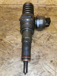Inyector diésel Volkswagen Sharan 2002 038130073BA 85kW EOM11517 - Imagen 1 de 5