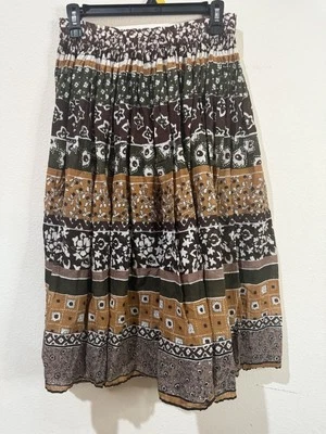 Maxi Falda Estilo BoHo Estampado Floral Tonos Tierra Rica Ligera Multitemporada Foto 1 de 4