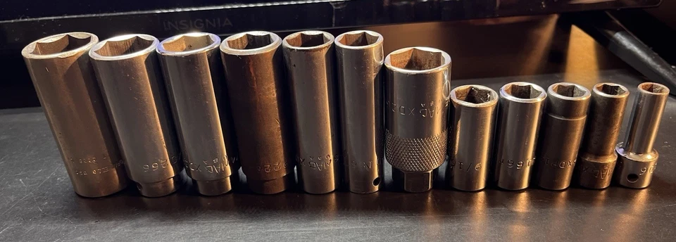 11 Mac Tools 3/8" Dr. Deep Sockets 7/8, 13/16, 3/4, 11/16, 5/8, 9/16, 1/2, 7/16 - Image 1 of 1