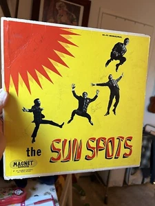 ❤️ The Sun Spots Bobby Morris Signed Vinyl Rare Magnet Record Sleeve Elvis Rock - Picture 1 of 13