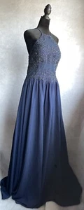 Ballkleid dunkelblau lang mit Netz Mid Drift und offenem Rücken Größe XL? - Bild 1 von 13