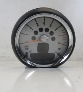 BMW MINI contagiri cromato R55 R56 R57 / LCI R58 83.715 miglia - 9178747 - Foto 1 di 6
