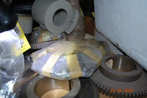 Hitachi Seiki 5NE/CA40 Spur Gear - Picture 1 of 1