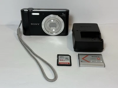 Sony Cyber-shot DSC-W800 20.1 MP 5x Optical Zoom Digital Camera w/ Charger Works - Image 1 of 4