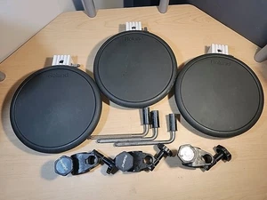 Roland 3 Pack - (3) PD-9 Dual Zone Trigger Pads W/ Rack Clamp & L Rods - Pd #2Z3 - Picture 1 of 8