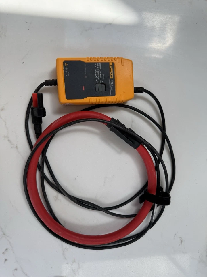 Fluke I2000 Flex Flexible AC current Probe 600V - Image 1 of 1