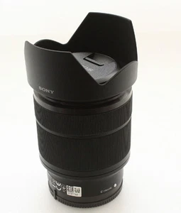 Sony SEL2870 FE 28-70mm F3.5-5.6 Full Flame Lens -Bulk Package - Picture 1 of 3