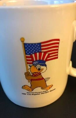 1984 OLYMPICS * SAM THE EAGLE * AMERICAN FLAG * CERAMIC COFFEE MUG CUP  - Image 1 of 3