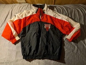 Vintage NBA 90s APEXONE Starter Jacket  CHICAGO BULLS Large Embroidered Mint - Picture 1 of 9