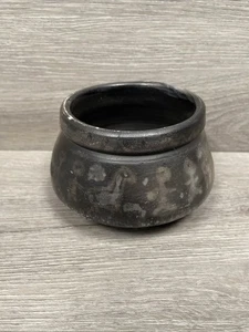 Vintage Studio Kunstkeramik Handarbeit grau schwarz Keramikschale Handwerksladen 2,5” x 3” - Bild 1 von 9