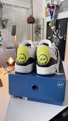 Zapatillas Nike Air Jordan 3 Retro SP x Diseño Fragmento Blanco Medio Talla 13 Foto 1 de 4