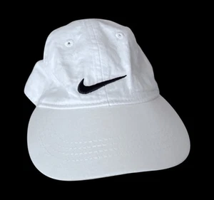 NIKE Youth Boys Girls Size 4-7 White Adjustable Baseball Cap Hat - Picture 1 of 10