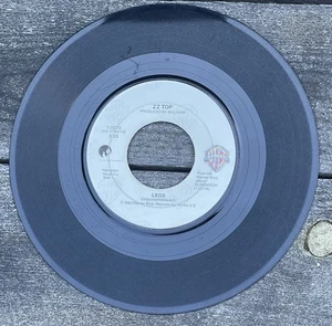 ZZ TOP 45 giri/min - 1983 LEGS / BAD GIRL WB29272 Vintage con manica - Foto 1 di 3