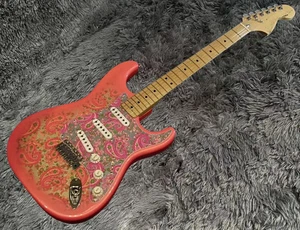 Custom Shop Masterbuilt 1968 Pink Paisley Chitarra elettrica corpo ontano - Foto 1 di 6