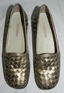 Lightly Used Women's Shoes - Trotters Viva - Woven Leather Upper - size 8.5M - Picture 1 of 9