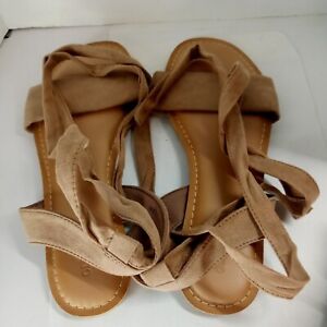 Old Navy Ankle Tie Up Sandals Flats Shoes Taupe Woman's Size 7 NWOTS No Box 