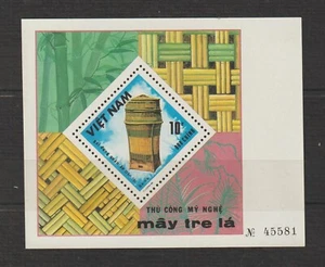 1986 Vietnam Stamps Handicrafts Souvenir Sheet Scott # 1722 MNH - Picture 1 of 1