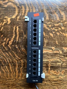 WBOX 0E-C5EPP12V Cat 5E Patch Panel 12 Port Vertical - Picture 1 of 2
