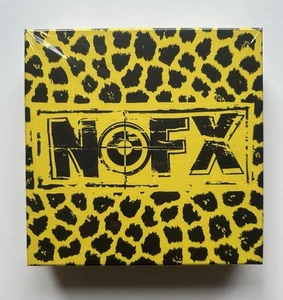 NOFX 2005 7 Inch of the Month Vinyl LP BOXSET SPLATTER xx/300 FINAL SHOW EDITION - Picture 1 of 16