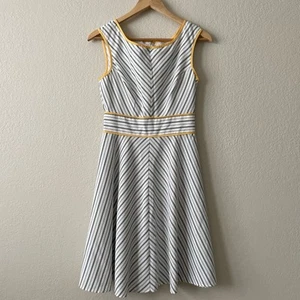 London Style Collection Fit And Flare Sleeveless Dress Womens Size 8 Striped - Picture 1 of 11