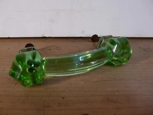 Schöner grüner, Pressglasgriff -- Vintage - Bild 1 von 3