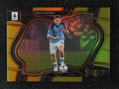 2022-23 Panini Select Serie A Field Level Gold Prizm /10 Piotr Zielinski #244 - Image 1 of 2