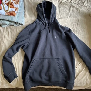 Nike Sportswear Club Fleece Hoodie Mens XL Black Pullover Active Embroidered - Picture 1 of 3