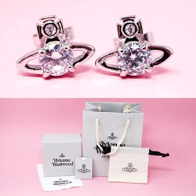 Conjunto de pendientes Vivienne Westwood enchapados en plata orbe tachuelas cristal blanco y caja de regalo Foto 1 de 4