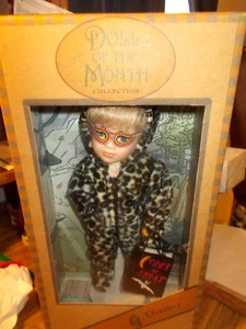 VTG DOLL OF THE MONTH COLLECTION 12" OCTOBER DOLL W/Halloween Costume & Bag NOS - Picture 1 of 5