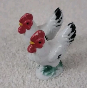 2 Vintage Henne Huhn Hahn Figuren MCM handbemalt Keramik Japan 2" groß - Bild 1 von 3