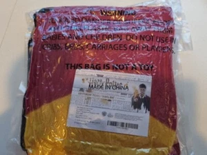 Harry Potter Wizarding World Loot Crate Gryffindor Travel Mat Brand New Sealed - Foto 1 di 1