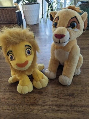 Disney Hasbro The Lion King Simba with Mane Plush 2002 And TY Sparkle Simba - Image 1 of 4