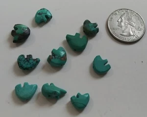 10 Small Vintage Turquoise Southwest Bear Fetish Beads Hole Drilled Lot #4 - Picture 1 of 3
