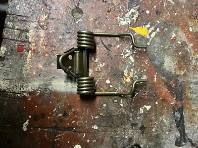 Эксцентричная пружина рычага подвески распределительного вала BMW M140i B58 - Изображение 1 из 2