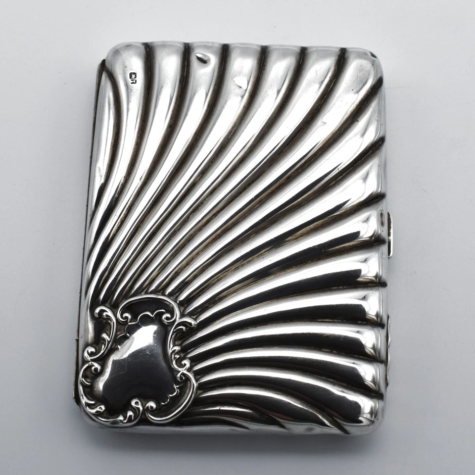 Estuche para tarjetas victoriano de plata maciza Aide De Memoir 1893 Sunbrust Gadrooned Foto 1 de 4