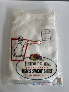 Vtg 1970s Fruit of The Loom Men’s Sweatshirt - NOS - Large 42-44 Made USA Raglan - Picture 1 of 4