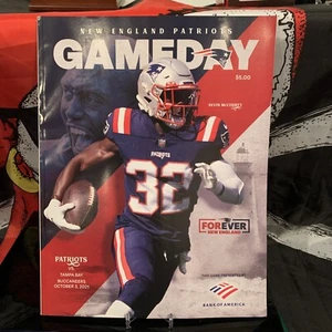 NE Patriots vs Tampa Bay Buccaneers 10/3/21 Brady VS. Belichick GAMEDAY PROGRAM - Picture 1 of 3