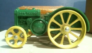 Ertl 1923 John Deere Model "D" Tractor Replica With Original Box FREE SHIPPING  - Picture 1 of 3