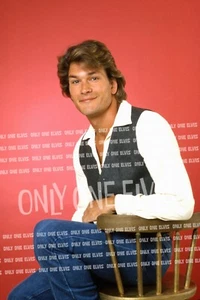 Handsome Actor PATRICK SWAYZE (PHOTO) "DIRTY DANCING" 008 - Picture 1 of 1