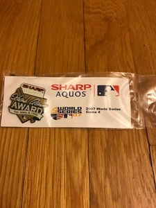 Sombrero de solapa con logotipo del premio MLB Sharp Hank Aaron 1,5" Serie Mundial 2007 Juego 4 - Imagen 1 de 4