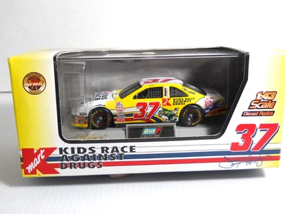 Jeremy Mayfield #37 Kids Race Against Drugs 1997 Ford Revell Nascar fundido a presión 1/43 Foto 1 de 4