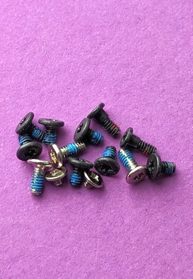 Set viti per HTC One M9 - pezzi di ricambio originali sku#6385 - Immagine 1 di 1